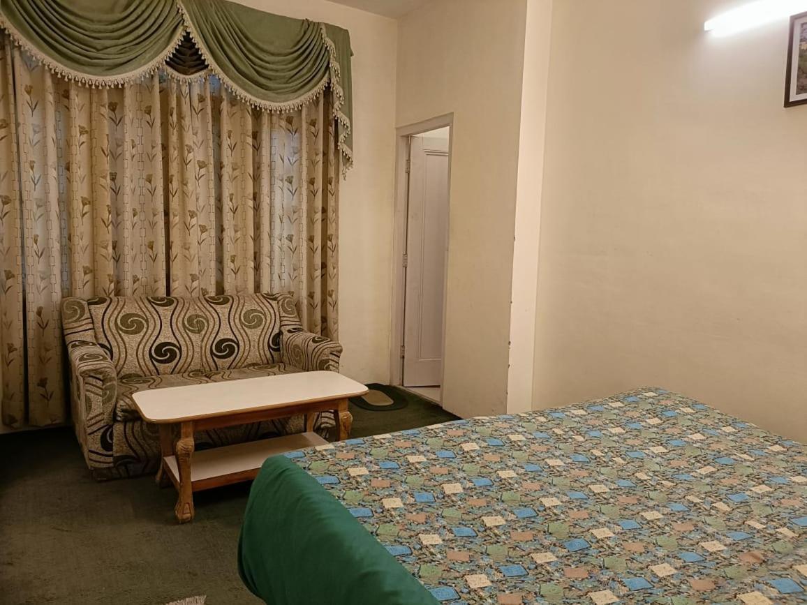 Oakwood Hotels チェイル エクステリア 写真